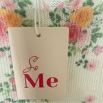 So Me Feminine Floral Cottage Photo 3