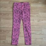 J Brand  620 Mid Rise Super Skinny Jeans In Neon Pink Boa Snake Print Size 28 Photo 4