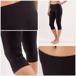 Lululemon  flo and go seamless cropped leggings size 6 in EUC Photo 2