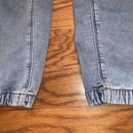 American Eagle mom jogger Photo 2