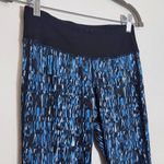  Blue and Black Capri Leggings Size Medium Nike Blue Print Leggings Photo 4