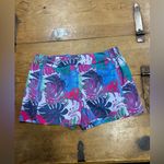 Reel Legends  Colorful Leaf Print Women's Shorts Size Medium Photo 1