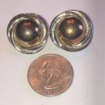 Silver Tone Gold Tone Chunky Round Dome Retro Boho Clip On Earrings Photo 1