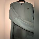 The North Face Steep Series Women’s Pullover Wind Jacket - Size L - Green Photo 3