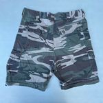Game Winner Vintage Green Camo Cargo Pants Zip Off Shorts Photo 3