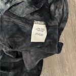 Bailey blue  Black and Gray Tie-Dye Short Sleeve Tee Photo 2