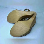 Stuart Weitzman  Women’s Belfor‎ Flower Wedges Sandals Size 8.5 Photo 9