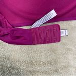 Victoria's Secret Victoria’s Secret Tshirt Bra Lightly Lined Wireless size 36D Photo 4