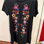 Umgee Floral Embroidered Black Tee shirt Dress, size Small Photo 2