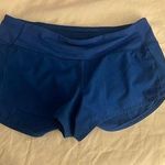 Lululemon Speed Up Shorts 2.5 Photo 0