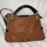 Steve Madden Chestnut Brown Shoulder Bag with Black Handles Photo 0