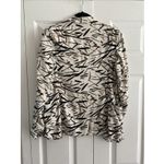 Talula  Womens 2 Aritzia Open Blazer Photo 4