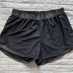 Under Armour Shorts Photo 0