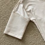 CALIA Carrie Underwood Special Edition Cream Perforated Athleisure Top Like New Photo 2