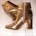 BOO HOO GOLD BOOTS Photo 2