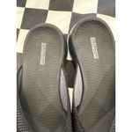 Skechers women Goga Mat size 10 comfort walking gray black thong flip flop Photo 1