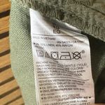 Old Navy  Olive Green Linen/Rayon Blend High Rise Crops‎ Size XL Photo 5