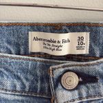 Abercrombie & Fitch Abercrombie The 90s‎ Straight Ultra High Rise Jeans Photo 1