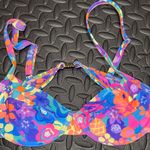 Kulani Kinis  Set Photo 5