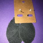 Brand New Black Teardrop Earrings Faux Leather 🎁 Photo 3