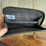 HTF  Parks Walt Disney World Mickey Minnie Mouse Collage Zip Around Wallet Photo 3