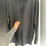 Quince  Women’s XL Collared Button Down Long Sleeve Blouse Top Stretch Black Work Photo 3