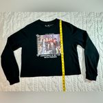Black Crew Neck Long Sleeve Friends Graphic Holiday Sweatshirt Size XS Photo 6