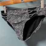 Athleta Criss Cross Laguna Bikini Photo 3