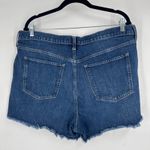Gap Women's Denim High Rise Cutoff Shorts Size 16/33R Medium Wash Frayed Hem Photo 3