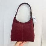 Kate Spade 454 Small Shoulder Bag #
KM472 Photo 5