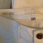DL1961  White Denim Bardo High Rise Cropped Lenox Jeans Photo 3