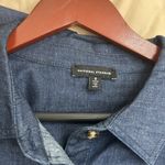 Universal Standard  Minimalist Stretch Cotton Chambray Shirt Sz S / 14-16 Photo 9