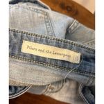 Pilcro & the Letterpress distressed Slim Boyfriend denim jean shorts Size 25 Photo 4