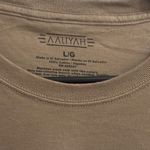 Hot Topic  Brown Aaliyah Graphic Tee Photo 3