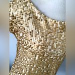 Dressy gold sequined top 🌟🌟🌟 Size L Photo 3