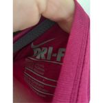 Nike  dri fit work out shirt size small Photo 3