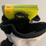 Free Country NWT  Women's Softshell Glove Photo 3