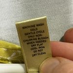 Banana Republic  Short Sleeve V-neck Lightweight Hoodie M Photo 4