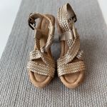 Bass Sadie Gold Metallic Woven Leather Wood Heeled Platform Sandals Sz 7M Photo 1