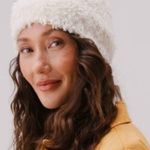 NWT Lemon Women's Show Drift Hat with Pom in White Photo 5