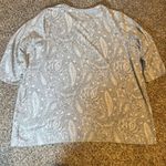 Croft & Barrow Womens Plus 2X Gray White Paisley 3/4 Sleeve Tunic Top Shirt Photo 5