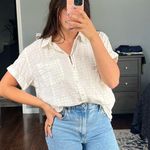 Universal Threads Cream Cotton Plaid Button Down Shirt Photo 6