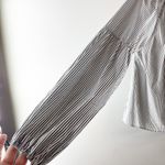 Evereve  Sofia Stripe Long Sleeve Button Down Poplin Blouse Top White Black Small Photo 8