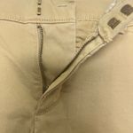 Old Navy Draft  Women's Chino Style Shorts Sz 8 Photo 7