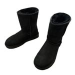 UGG Classic Short II Black Suede Shearling Boots Size 7 Photo 4