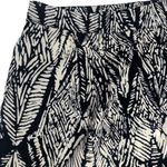 Forever 21 Navy Blue Abstract Print Shorts - Size Small Photo 1