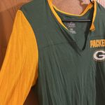 Majestic Green Bay Packers Green and Yellow 3/4 Fan Fashion Shirt NWOT Large Photo 5