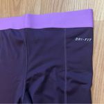 Nike ‎ Pro Dri-Fit Purple Training Capri Tight Leggings Women’s Size Small Active Photo 6