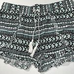 No Bo Juniors’ Fringe Hem Soft Shorts Size Medium 7/9 Photo 1