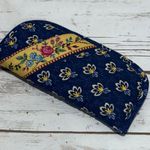 Vera Bradley Sunglasses / Glasses Case Photo 0